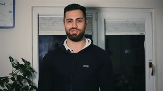 دلیل عرق کردن شیشه پنجره