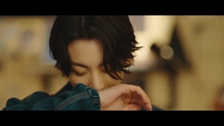 BTS_방탄소년단_Dynamite_Official_MV