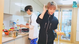 ویلایو فیلیکس و سونگمین(اعضای استری کیدز) به تاریخ 19.01.22 با زیرنویس انلاین فارسی