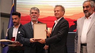 نگاهی گذرا به زندگی هنری مظهر خالقی خواننده بزرگ کٌرد