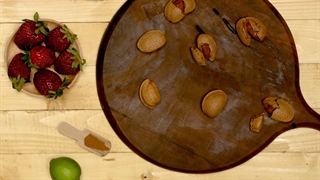 آموزش تهیه دسر ماست بادام