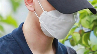 عکس ها و ویدیو جدید منتشر شده بکهیون درحال رفتن به کمپ آموزشی