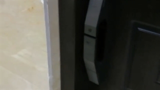 دستگیره الکترونیکی در