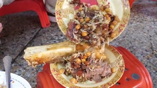 خیابانی در پاکستان به نام خیابان غذا