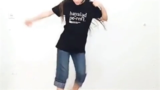 رقص جذاب دختر بچه با آهنگ ایرانی