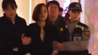 پشت صحته پنت هاوس