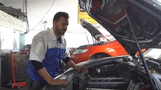 روغن ریزی پورشه کاین