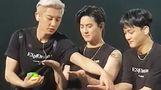 هی دلم برای دیدن این صحنه ها رو استیج تنگ شده... :(( سربازای عزیزم به سلامت برگردین هر چقدر طول بکشه اکسوالا منتظر میمونن:(❤