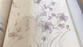 کاغذ دیواری بنفش