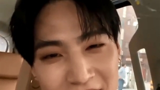 لایو کوتاه اینستاگرام جی بی + زیرنویس فارسی