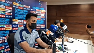 کنفرانس خبری گل گهر پس از شکست مقابل شهرخودرو