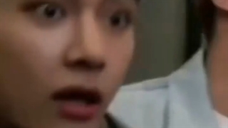 ری اکشن اعضا اگه تو حموم اهنگ بخونی._.