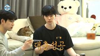 پارت سوم از کات منتشر شده از حضور جینیونگ در برنامه I Live Alone به عنوان مهمان جونهو 2pm