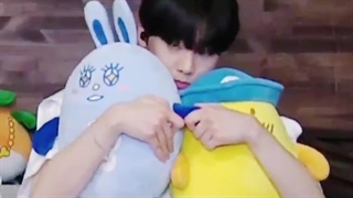 سم نه اسیدههههه این یکی...جررررر وقتی سانها حواسش نیس داره چیکار میکنه...