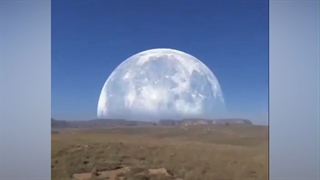 مسدود شدن خورشید توسط ماه کامل در قطب شمال در مرز روسیه و کانادا