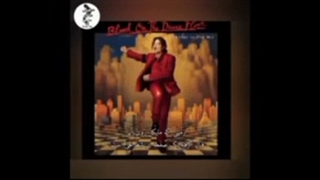 ایلومیناتی چیست؟(2) بزرگترین دشمن مایکل جکسون...اطلاعات بیشتر (کپشن)