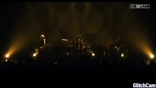 اجرای آهنگ Close to me از In no hurry to shout+ساب فارسی مالایی و روماجی