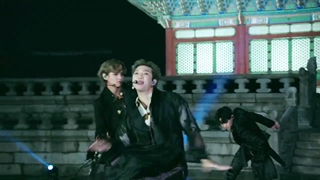 جرای آهنگ IDOL  توسط بی تی اس در برنامه Jimmy Fallon Tonight Show ( روز اول) + توصیه ویژه-720p