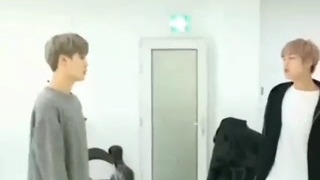 میگم این بزرگترین عضو گروهه خخخخ ننه من خیلی سوکجینو دوس دالم☆♡