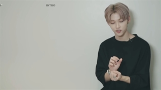 INTRO از آلبوم Levanter گروه استری کیدز با زیرنویس انلاین فارسی