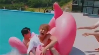 مسخره بازیاشونم جذابهههههه....جذاباااااممممم