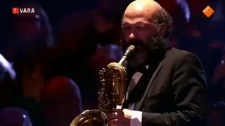 زلف  اجرای زنده ی محسن نامجو در تلویزیون ملی هلند