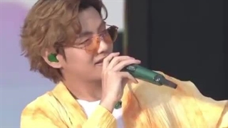 تهیونگی که اهنگ خودشو یادش نمیاد ( ماستر )