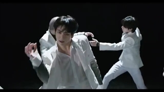 موزیک ویدیو "Black Swan" بی تی اس  (방탄소년단)