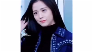 بلک پینک و پنت هاوس