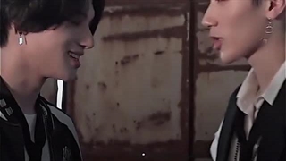 우산 just can't take off my eyes on you TT☂