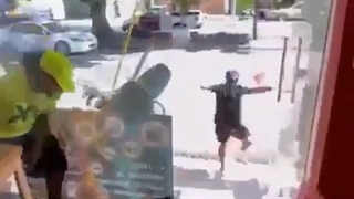 حقا که یک ایرانی نجیب بود@-@:*))))