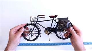 نمای کامل دوچرخه دست ساز فلزی دکوری