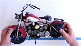 موتور فلزی دست ساز کلکسیونی طرح هارلی دیویدسون