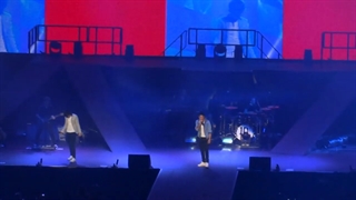 کنسرت Tell Me A Lie از One Direction