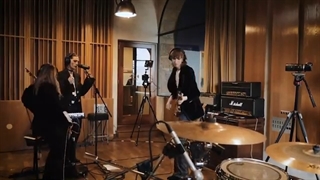 Måneskin (Italy Eurovision 2021) “I Wanna Be Your Slave” & “Zitti E Buoni”  | Wiwi Jam at Home