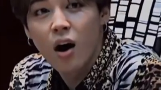 وقتی جیمین شی میخنده ،چشاش کاملا خط میشه