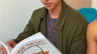 #Alan_chikin_chow/پسرایی که تو لحضات ناجور گرفتار شدن(اینجوری که فکر میکنی نیست) 2