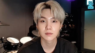 ویلایو جدید شوگا ( زیرنویس فارسی ) bts suga vlive-720p