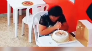 تو این ویدیو درد موج میزنه :`( تولدت مبارک آوا جونی^^♥