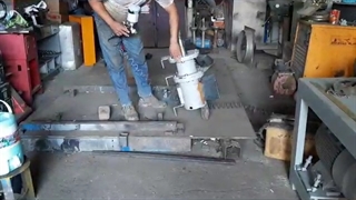 دستگاه خط تولید زغال فشرده 09122478100 دستگاه زغال ساز نوین ابتکارصنعت مهندس عباس صفاعلی