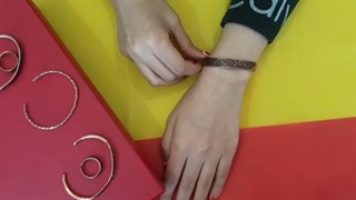 دستبند گل نیم دایره jw93