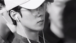 میکس عکس های سهون اکسو با اهنگ Fall از اکسو --- Story