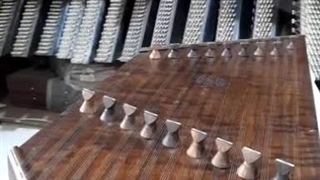 نوازندگی زیبا با سنتور ساده صادقی مدل سه مهر | فروشگاه Santoorsadeghi.ir