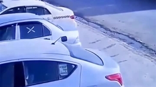 حرکت جنون آمیز یک زن در ترکیه و خلق فاجعه  وسط خیابان