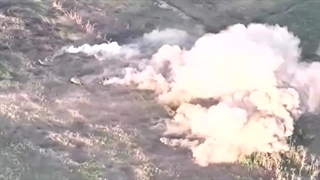 شکست افتضاح تانک های زرهی روسیه توسط پهپادهای ارتش اوکراین