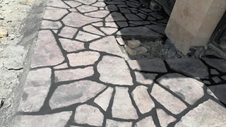 اجرای سنگ لاشه کف تیشه ای 09129287996