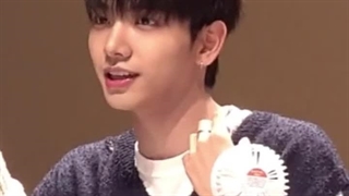 فقط میخواستم بهتون اطلاع بدم این صدای رپرمونه :)