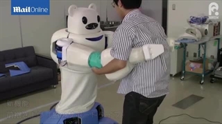 رباتی که به افراد معلول و مسن کمک می‌کند