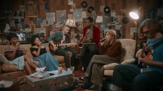 ویدئو اجرای تهیونگ ( BTS) آهنگ Love me again♡♡