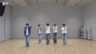 Tomorrow x Together - ‘Love Language’ Dance Practice | TXT (투모로우바이투게더) [#درخواستی]